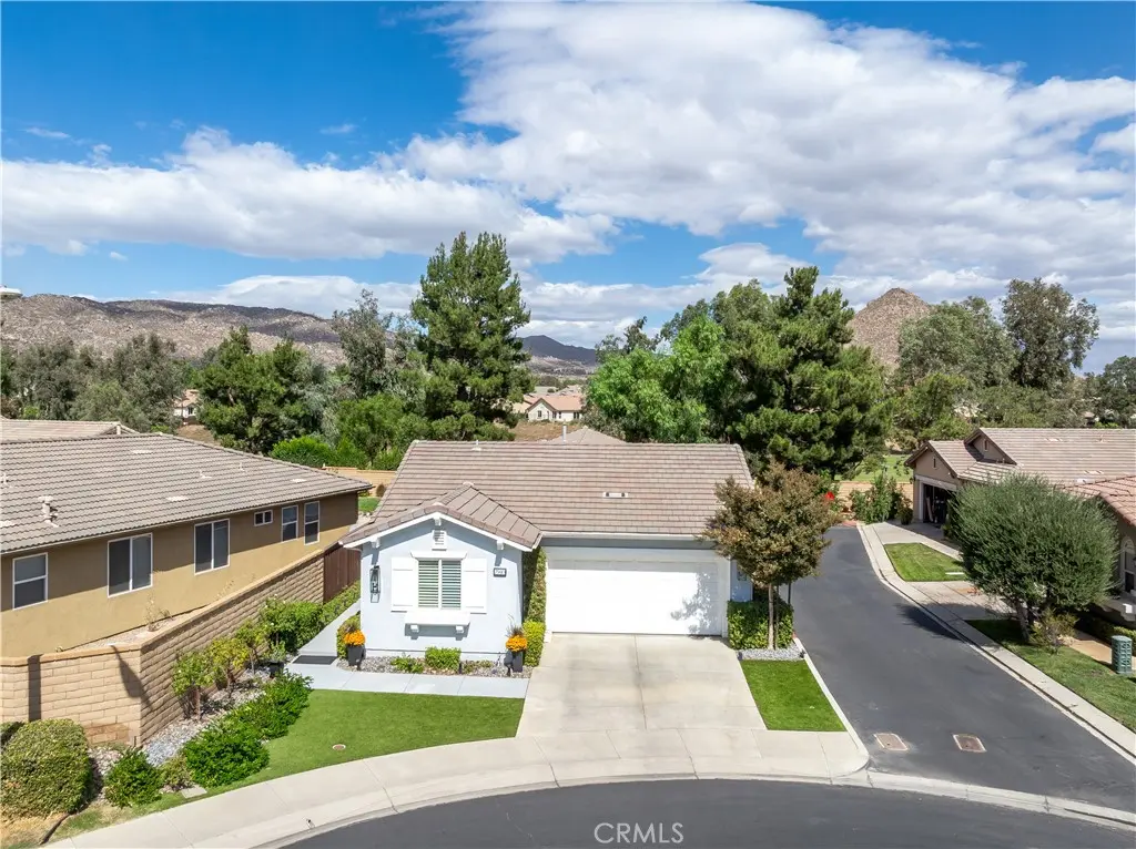 7940 S Mickelson Way, Hemet, CA — listing photo 1