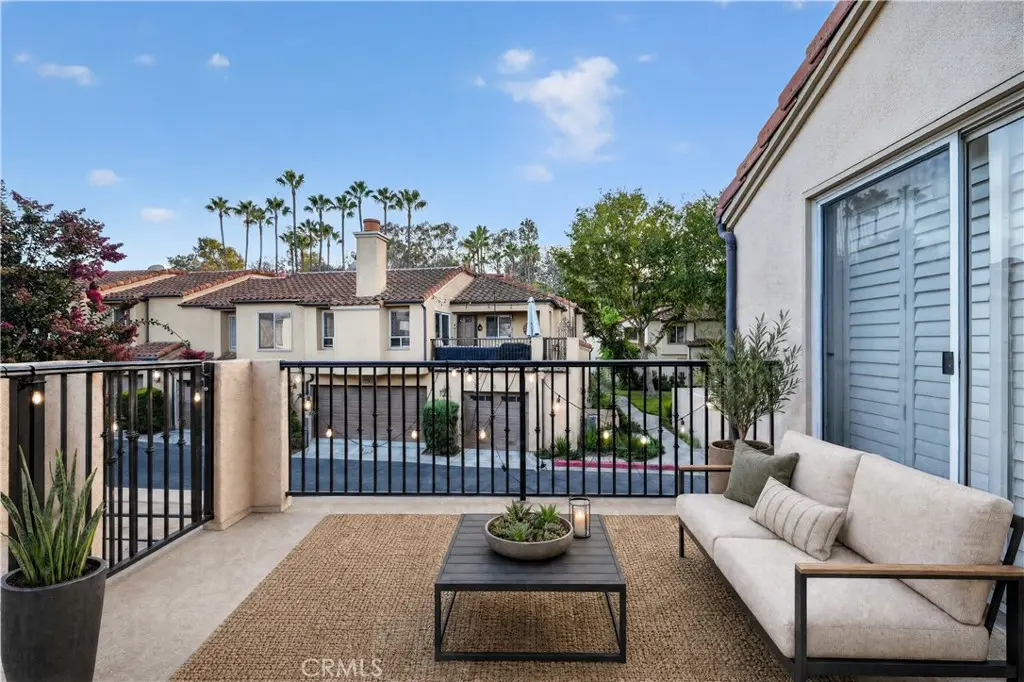 88 Corsica Drive, Newport Beach, CA — listing photo 1