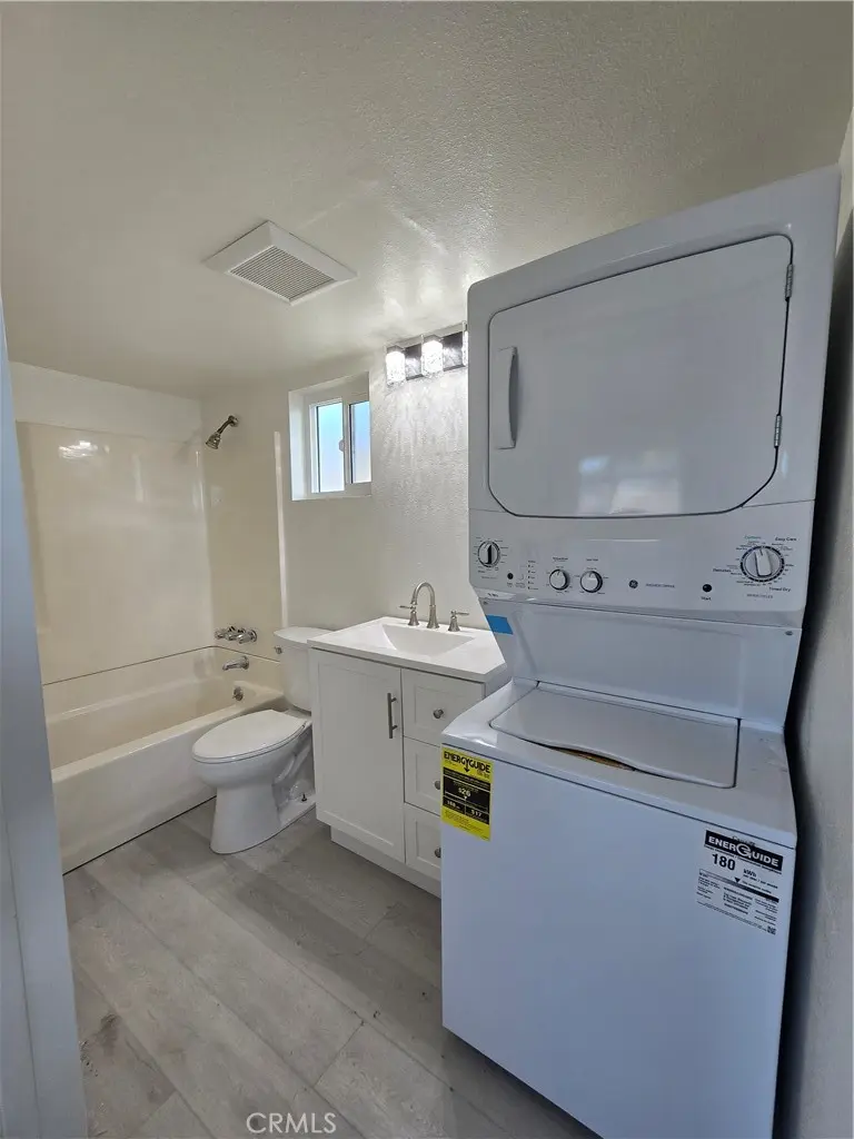 11020 El Amarillo Studio, Fountain Valley, CA — listing photo 1