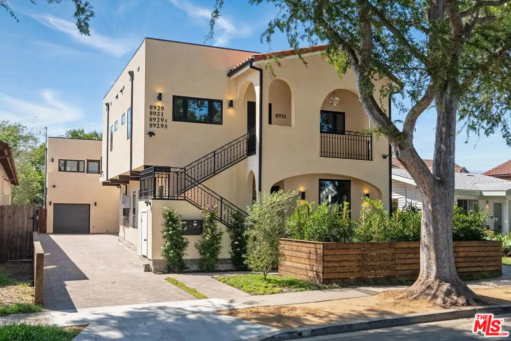 8929 Hubbard Street, Culver City, CA — listing photo 1