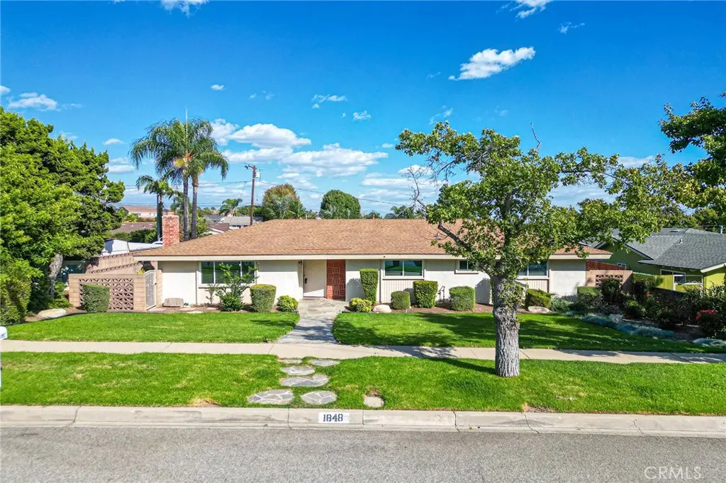 1848 N 2nd, Upland, CA — listing photo 1