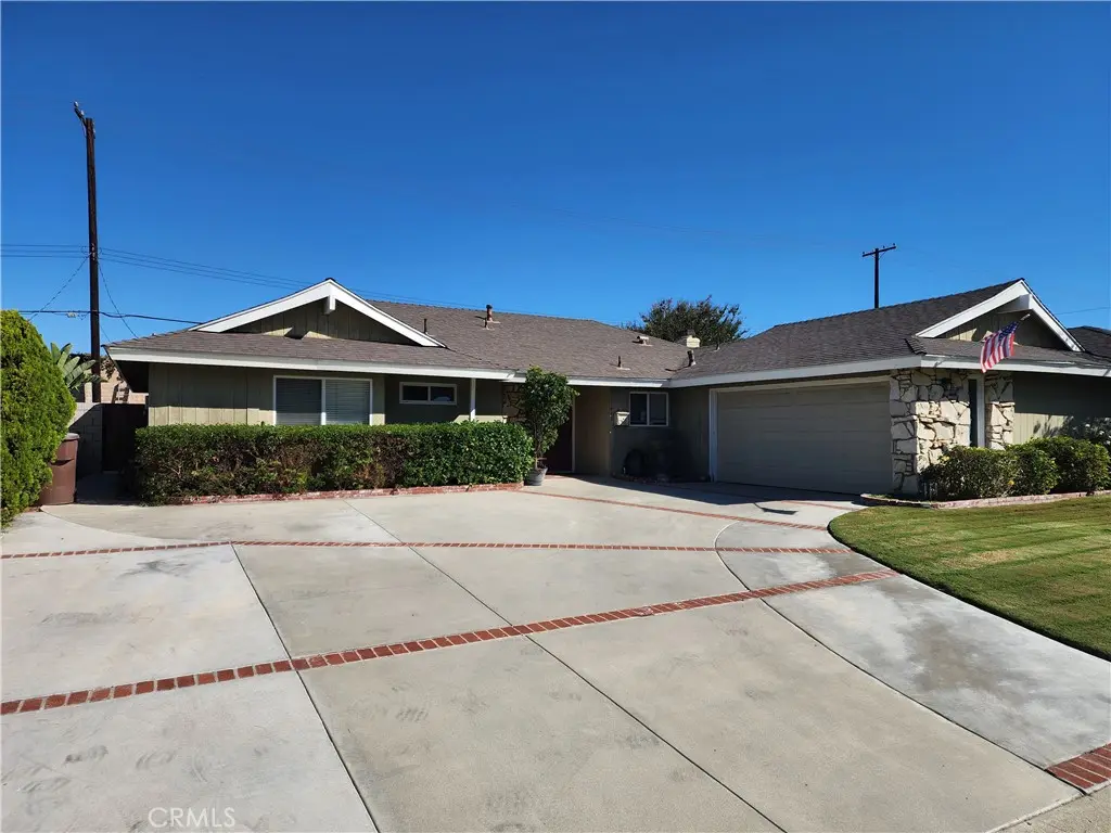 5449 E Garrick Drive, Anaheim Hills, CA — listing photo 1