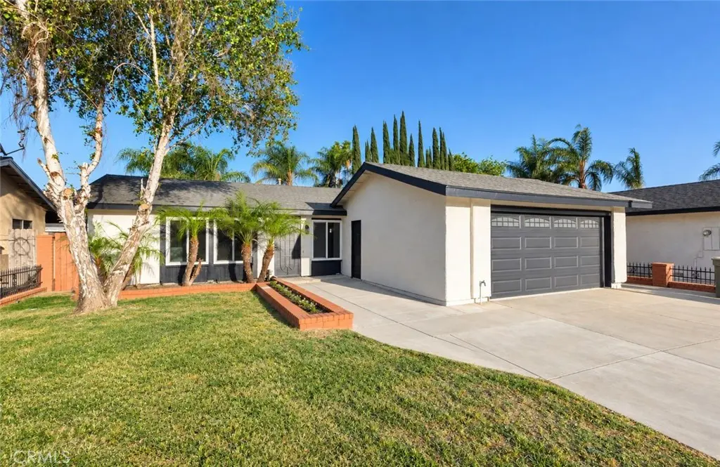 2863 S Cypress Point, Ontario, CA — listing photo 1