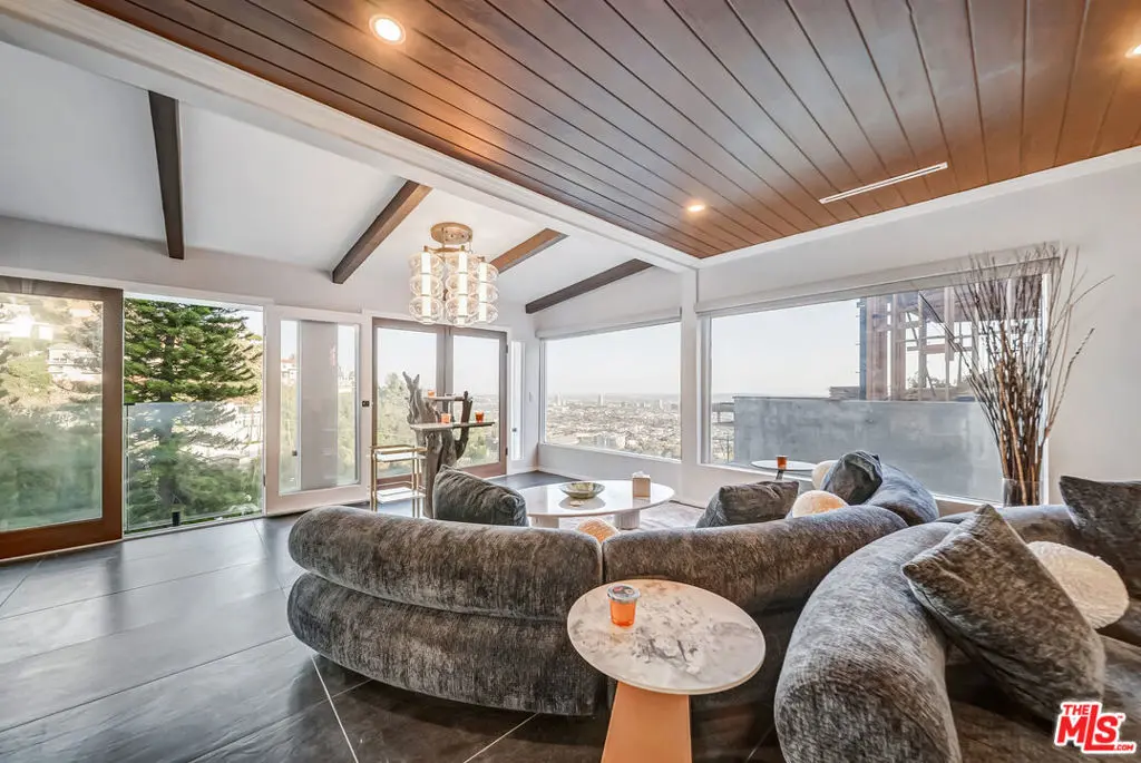 Single Family Residence for rent at 8874 Evanview Drive, Los Angeles, CA featuring 5 beds and 6 baths