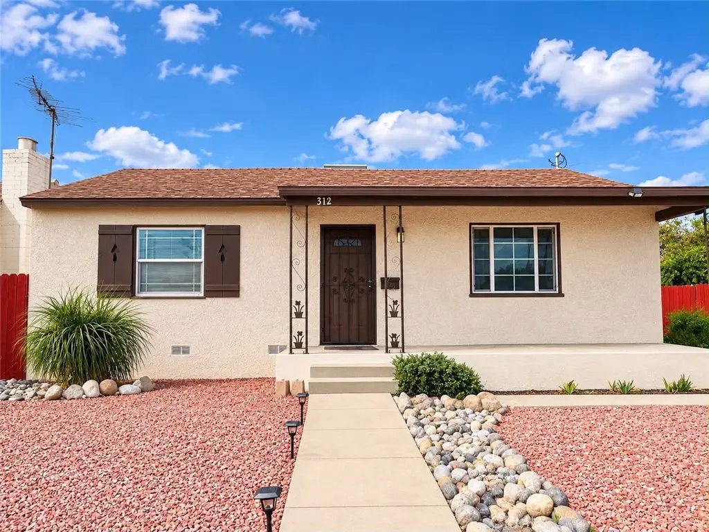 312 W Lugonia, Redlands, CA — listing photo 1