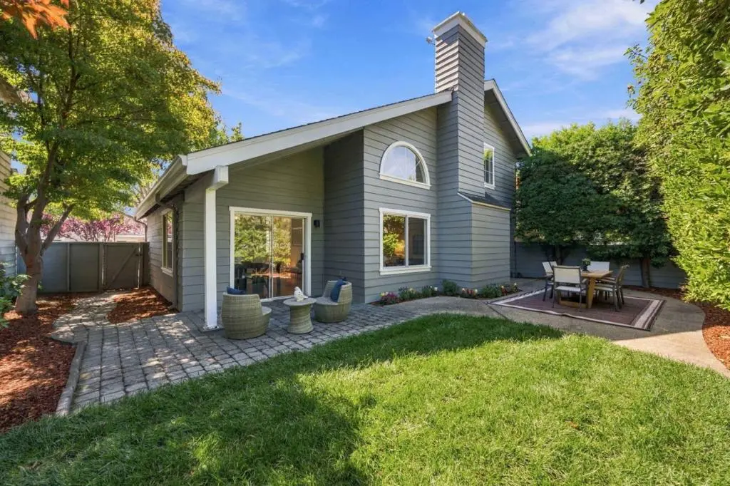 706 Newport Circle, Redwood City, CA — listing photo 1