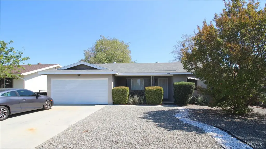 940 S Taylor, Hemet, CA — listing photo 1