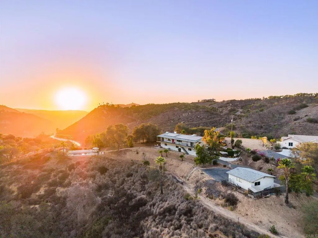 30126 Castlecrest Drive, Valley Center, CA — listing photo 1