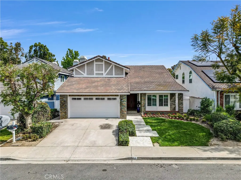 56 Monticello, Irvine, CA — listing photo 1