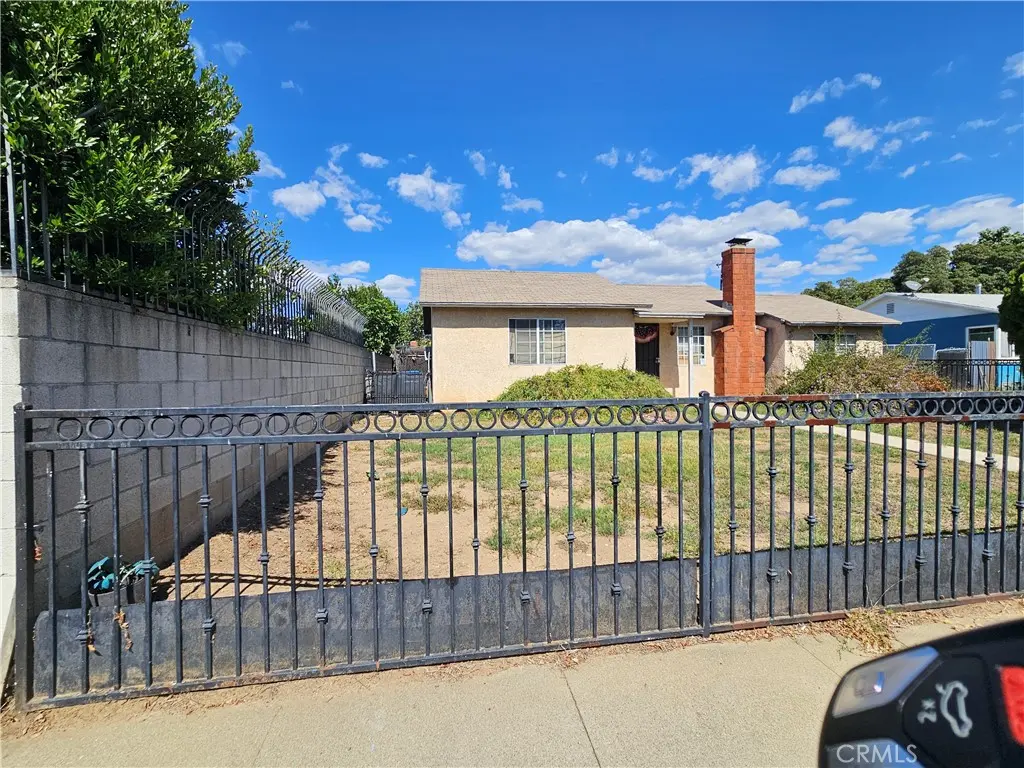 141 E Magnolia, Pomona, CA — listing photo 1