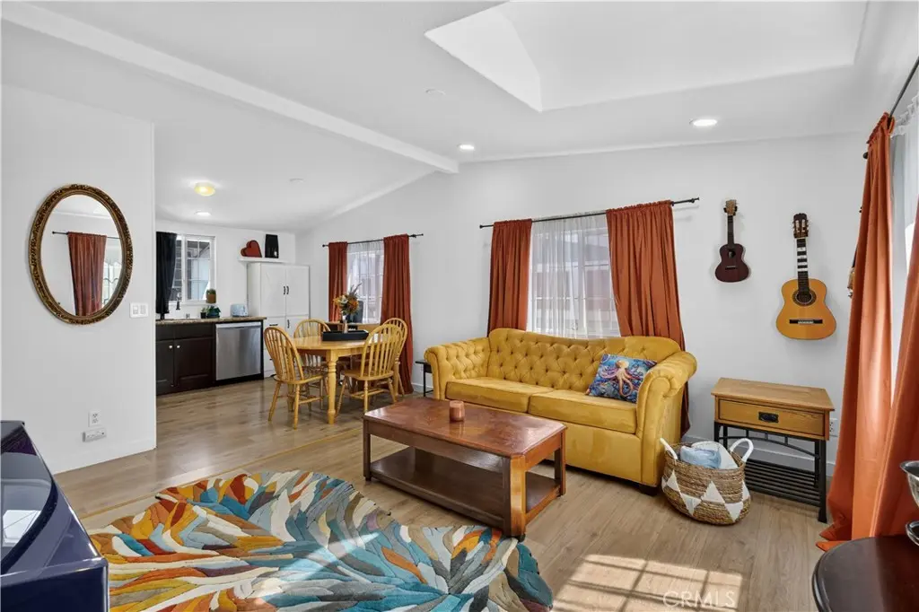 327 W Wilson 74, Costa Mesa, CA — listing photo 1