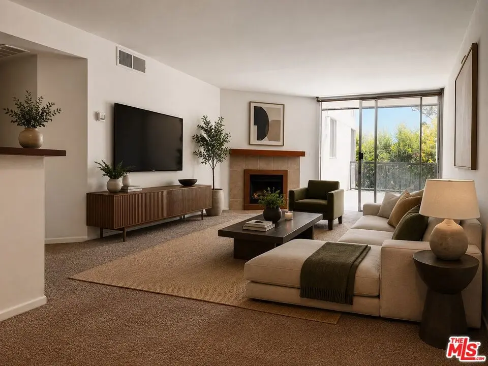 Condominium for sale at 8530 Holloway Drive 222, West Hollywood, CA featuring 1 bed and 1 bath