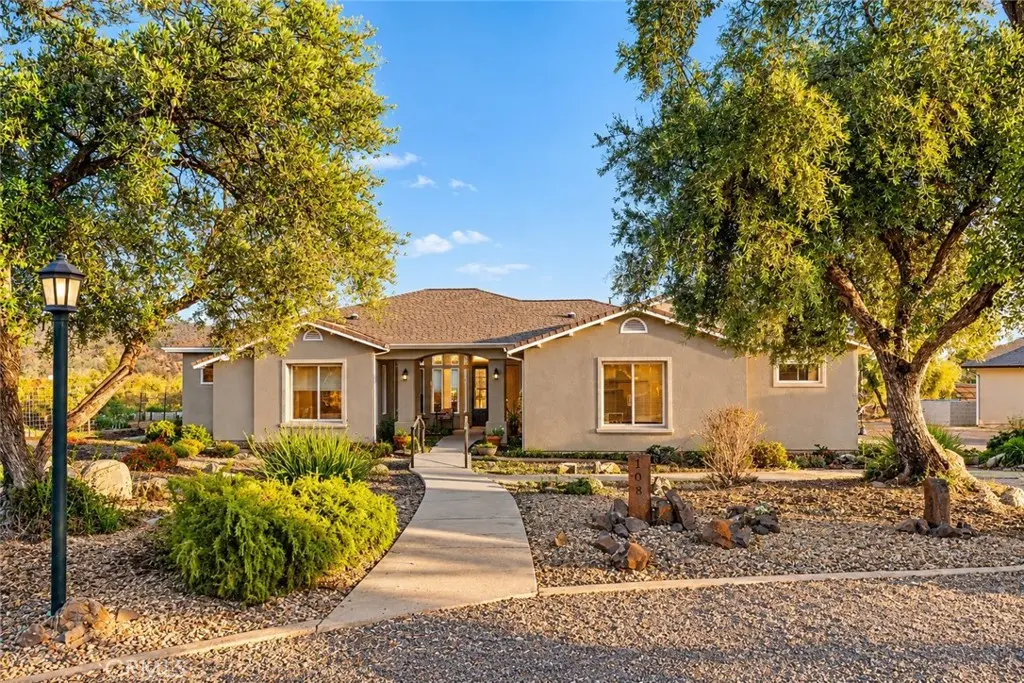 108 Manzanella Ct, Oroville, CA — listing photo 1