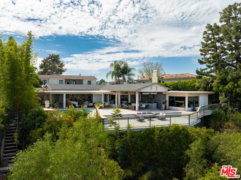 Single Family Residence for rent at 2052 Stradella Road, Los Angeles, CA featuring 5 beds and 5 baths