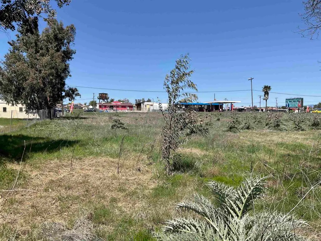 2536 Main Street, Ramona, CA — listing photo 1