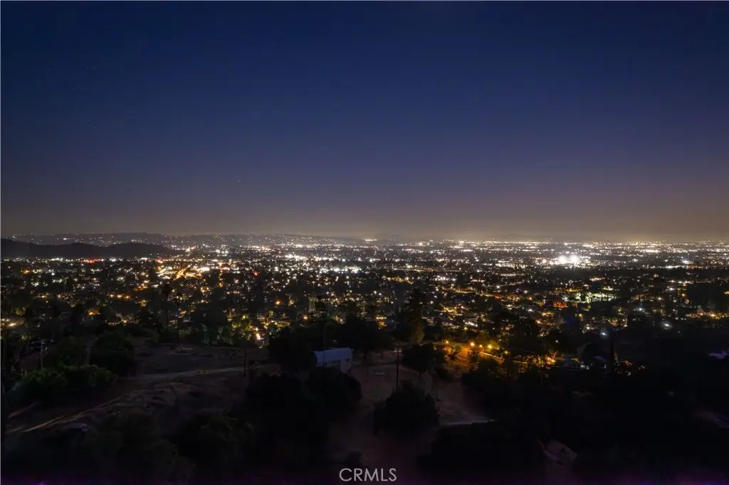 947 N Glendora Avenue, Glendora, CA — listing photo 1