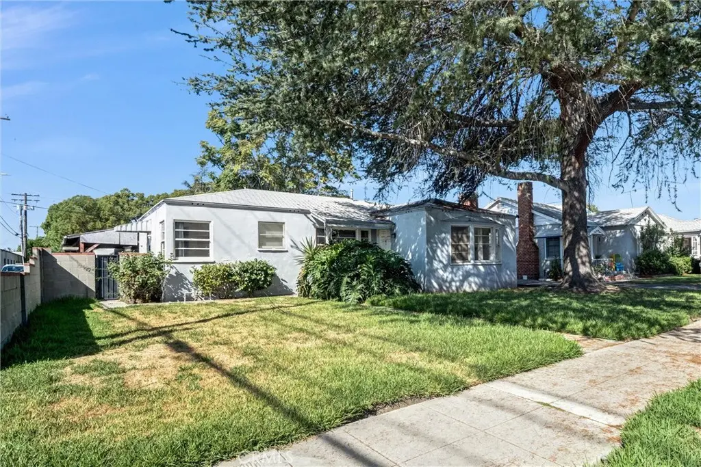 411 N Glenwood Place, Burbank, CA — listing photo 1