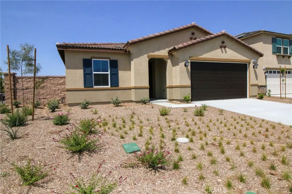 Residential Lease for rent at 28292 Digger Lane, Menifee, Riverside County, CA featuring 4 beds and 3 baths