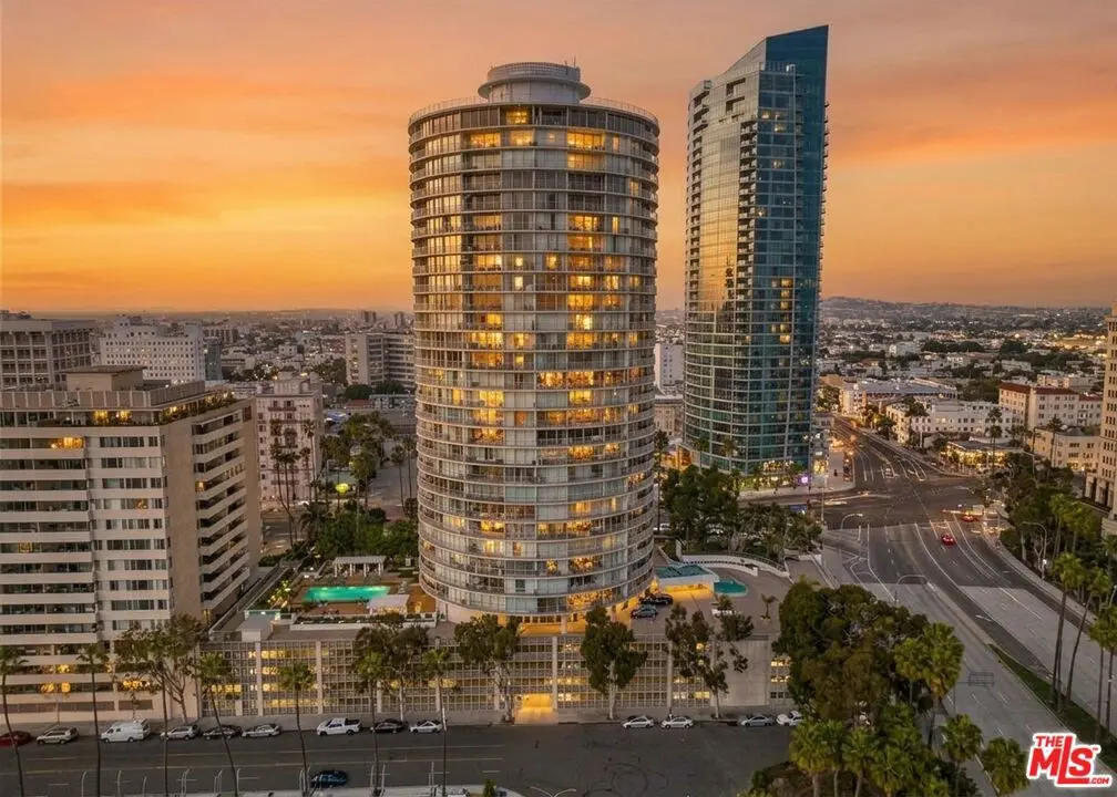 700 E Ocean Boulevard 1102, Long Beach, CA — listing photo 1