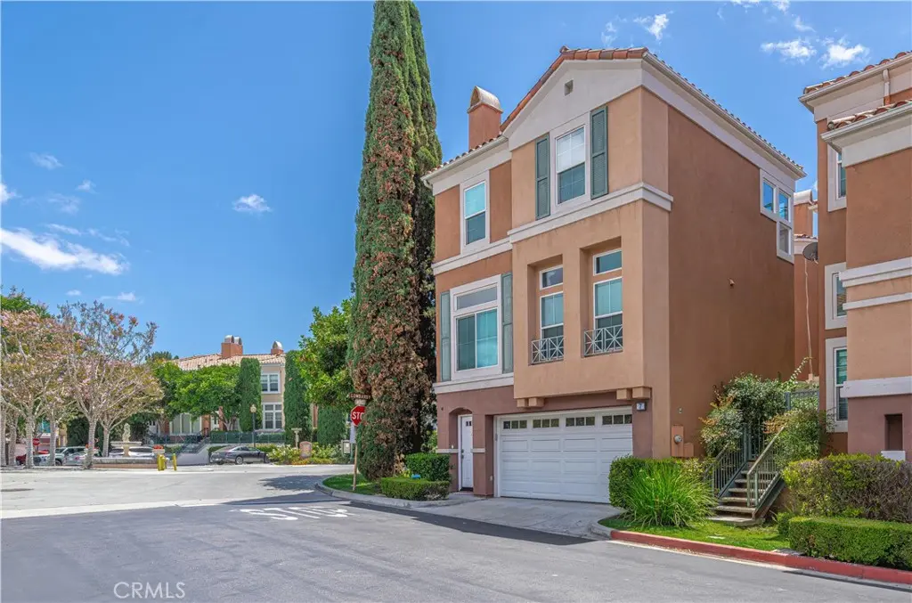 7 Medici Ais, Irvine, CA — listing photo 1