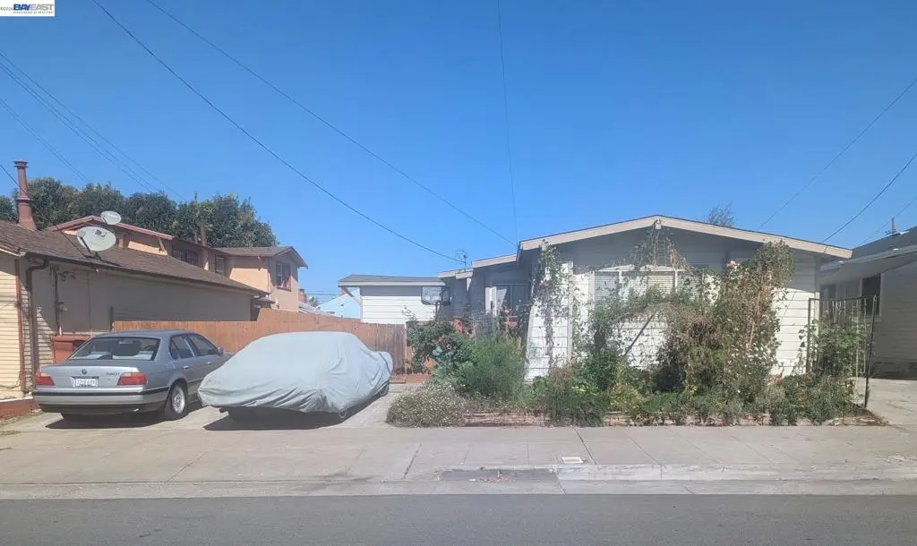 Single Family Residence for sale at 2415 109Th Ave, Oakland, CA