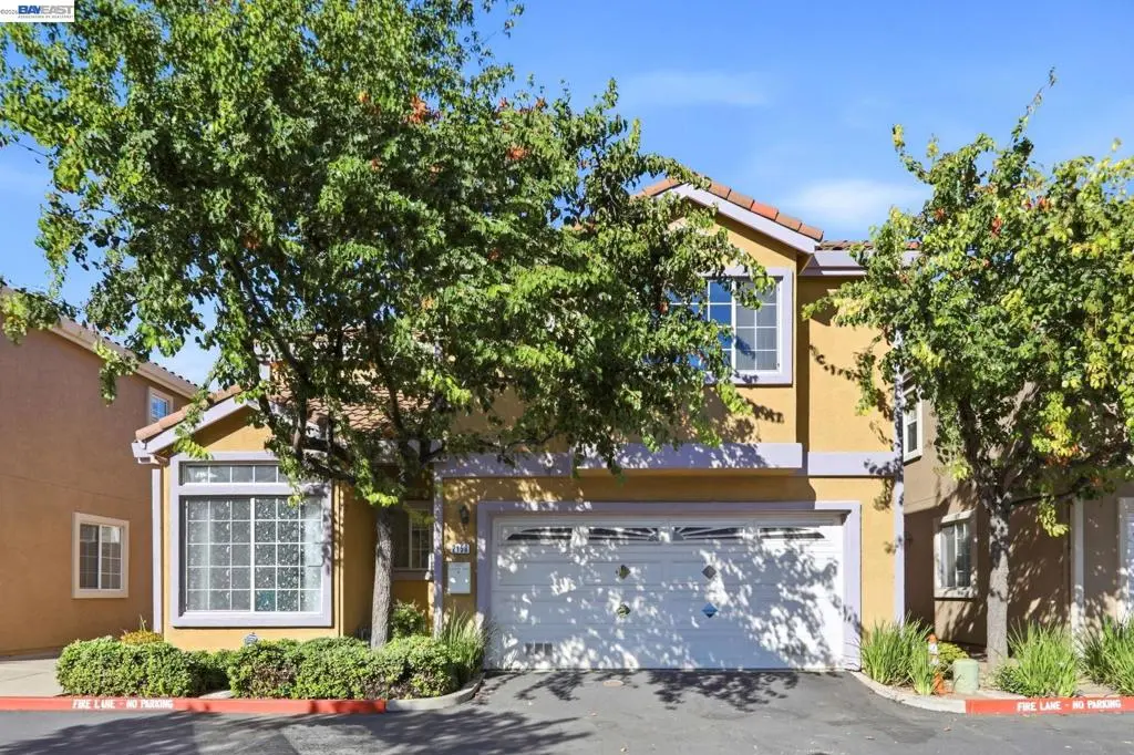 Single Family Residence for sale at 2158 Capitol Park Ct, San Jose, CA featuring 3 beds and 3 baths