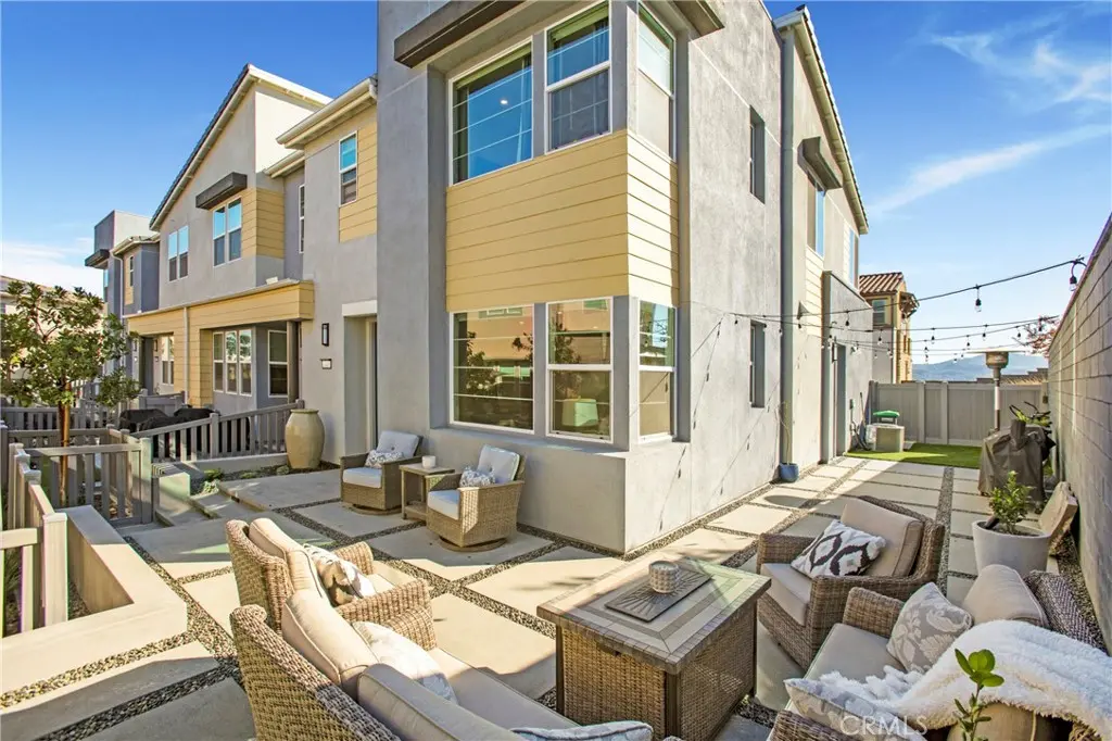 745 Hazel Dr, Rancho Mission Viejo, CA — listing photo 1