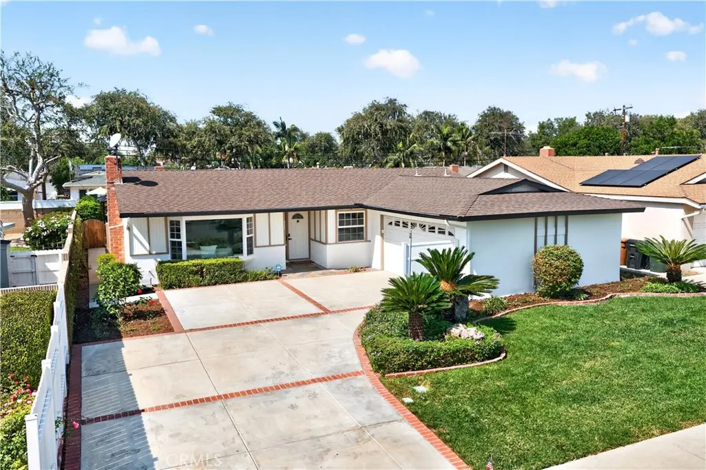 527 N Lincoln Avenue, Fullerton, CA — listing photo 1