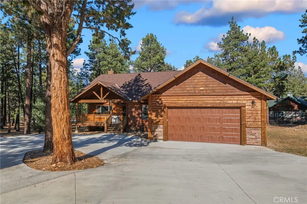 1520 Fallbrook Court, Big Bear City, CA — listing photo 1
