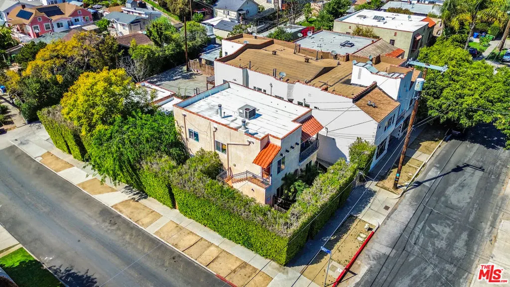 1135 N Coronado Street, Los Angeles, CA — listing photo 1