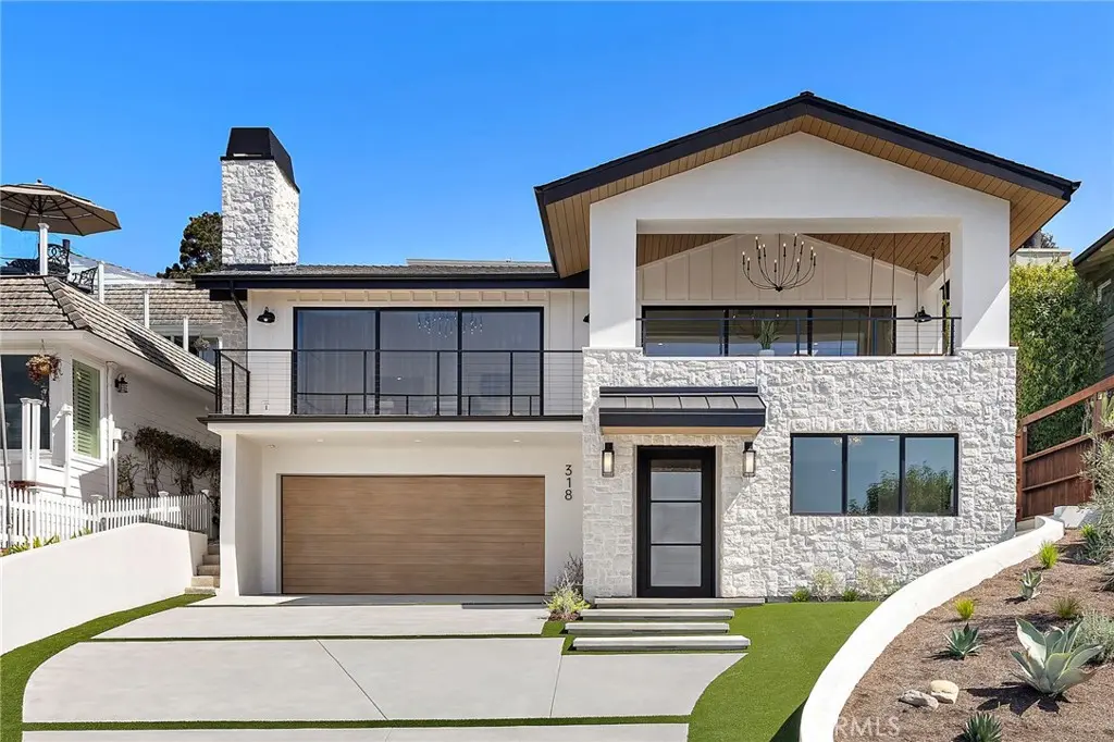 Residential for sale at 318 Avenida Costanso, San Clemente, Orange County, CA featuring 4 beds and 4 baths