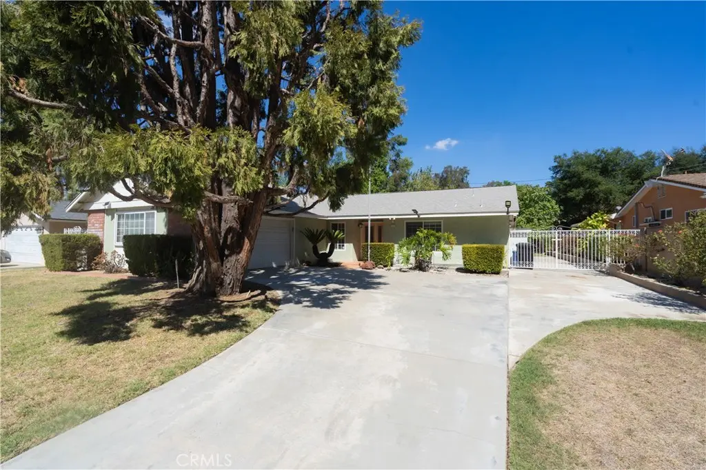 1421 E Harvest Moon, West Covina, CA — listing photo 1