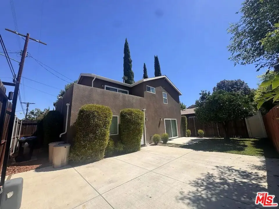 15033 Hartland Street, Van Nuys, CA — listing photo 1