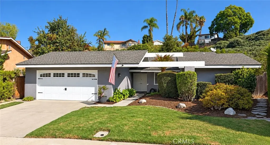 26651 Morena, Mission Viejo, CA — listing photo 1