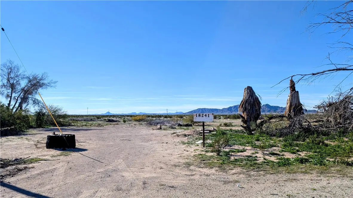 18241 Blythe Way, Blythe, CA — listing photo 1