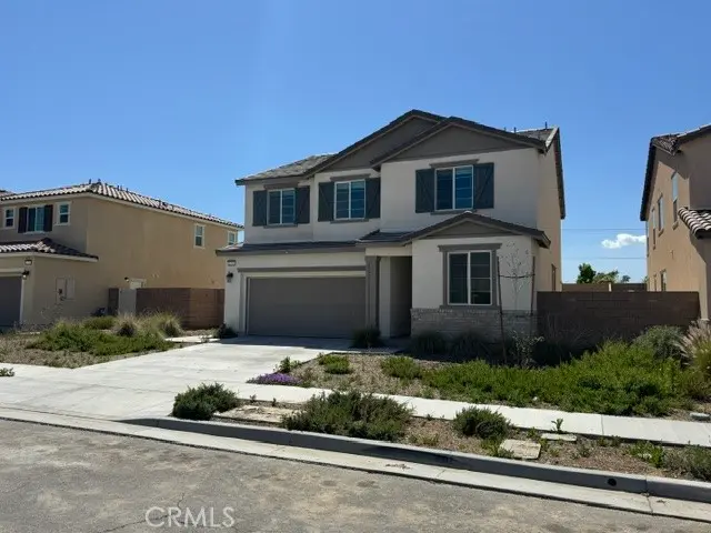 2767 Moonshimmer, Hemet, CA — listing photo 1