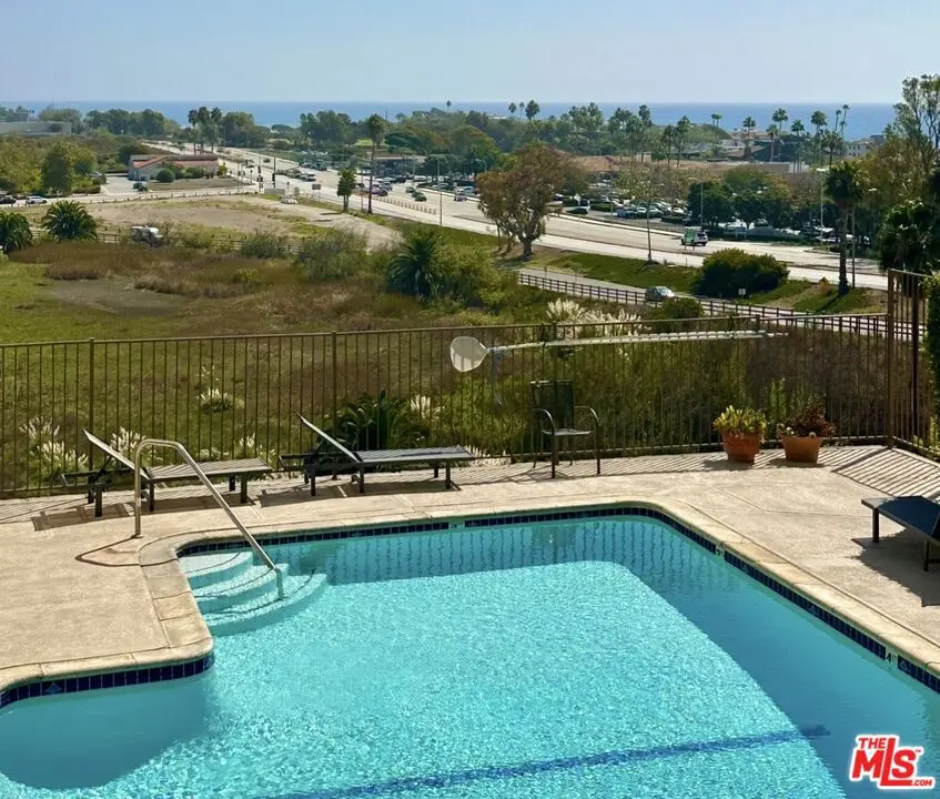23901 Civic Center Way B110, Malibu, CA — listing photo 1