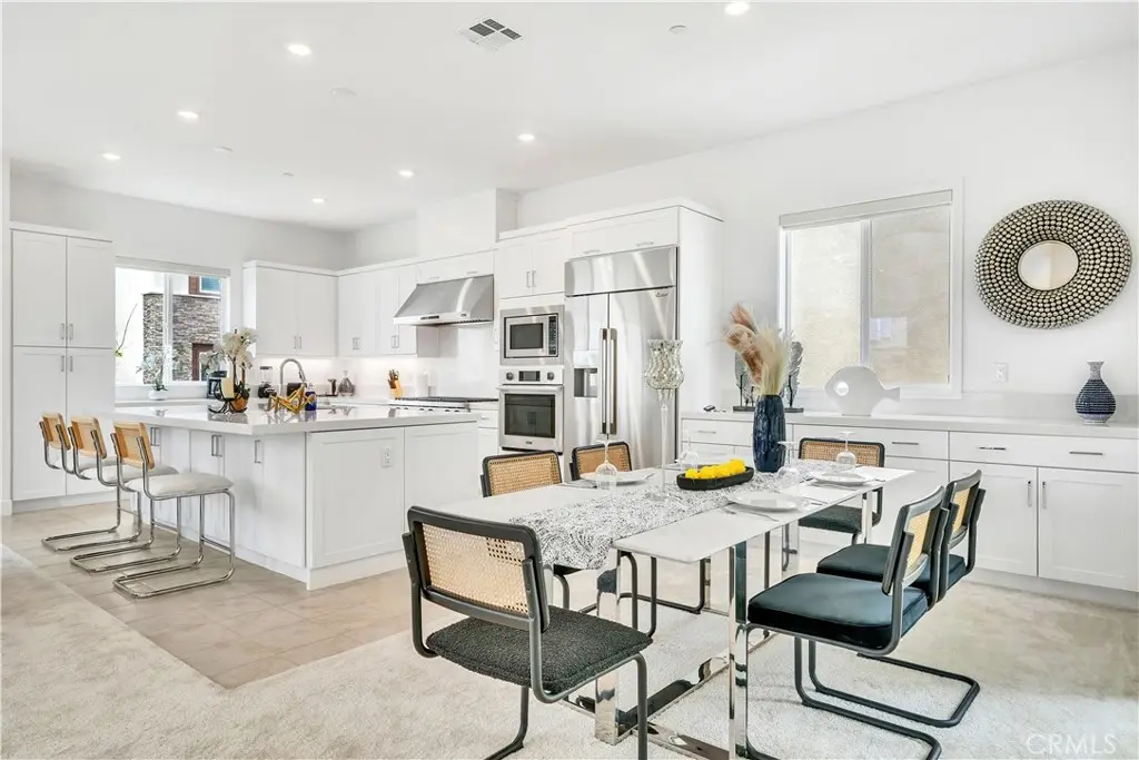 Condominium for rent at 141 Sawbuck, Irvine, CA featuring 4 beds and 5 baths