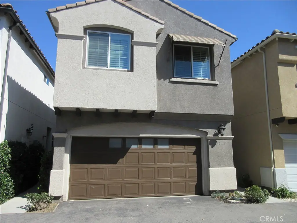 7610 N. Honor Way, Van Nuys, CA — listing photo 1