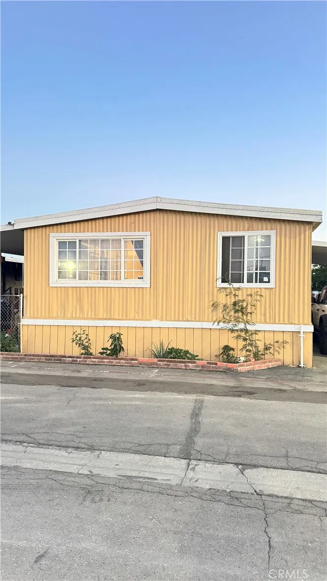 250 N Linden Avenue 185, Rialto, CA — listing photo 1