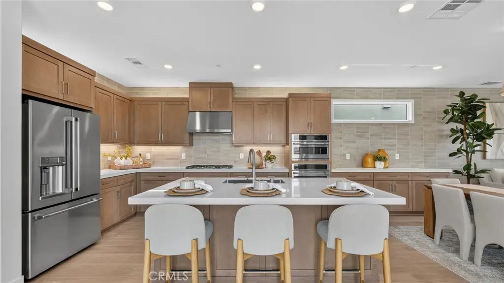 324 Bracken, Irvine, CA — listing photo 1