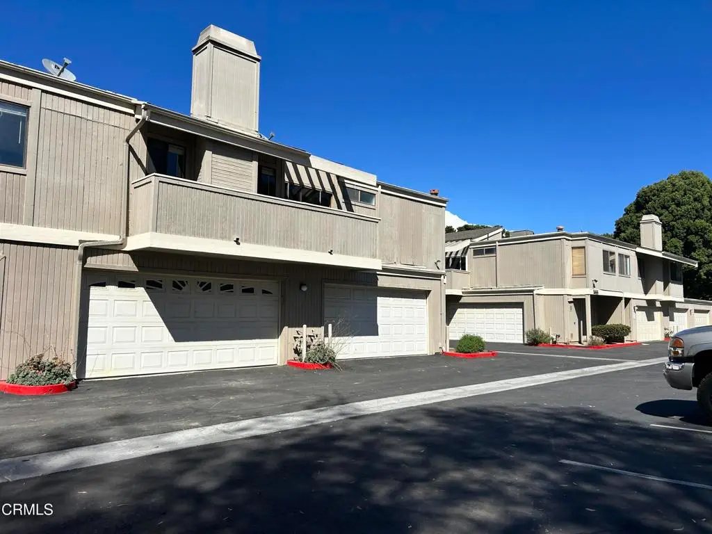 Condominium for sale at 1465 San Simeon Court 2, Ventura, CA featuring 2 beds and 2 baths