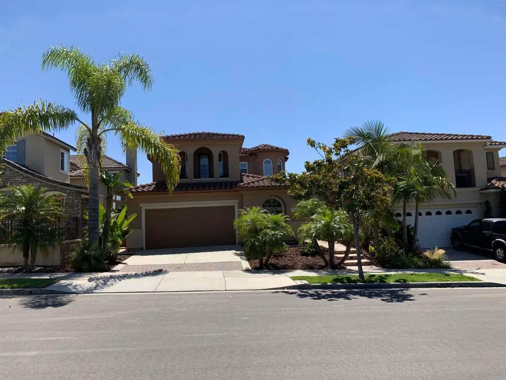 Single Family Residence for rent at 12975 Flintwood Way, San Diego, CA featuring 4 beds and 3 baths