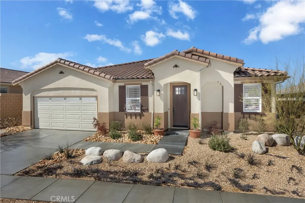 13873 Mesa View Drive, Victorville, CA — listing photo 1