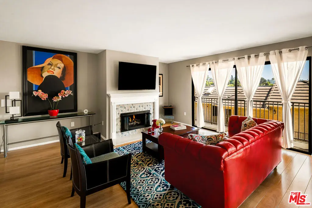 Condominium for sale at 1942 Grace Avenue 122, Los Angeles, CA featuring 2 beds and 2 baths
