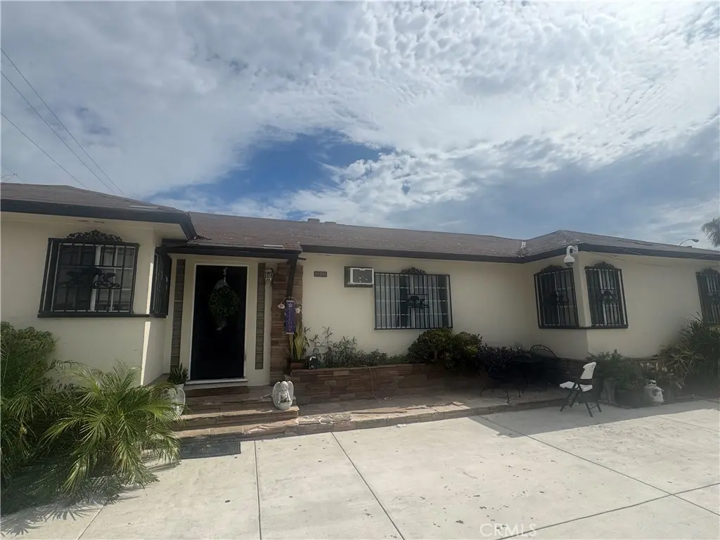 3154 Tecumseh, South Gate, CA — listing photo 1
