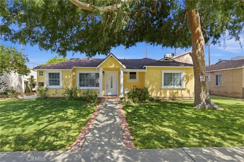 6836 Aura, Reseda, CA — listing photo 1