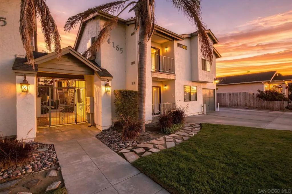 4165 Swift Ave 10, San Diego, CA — listing photo 1