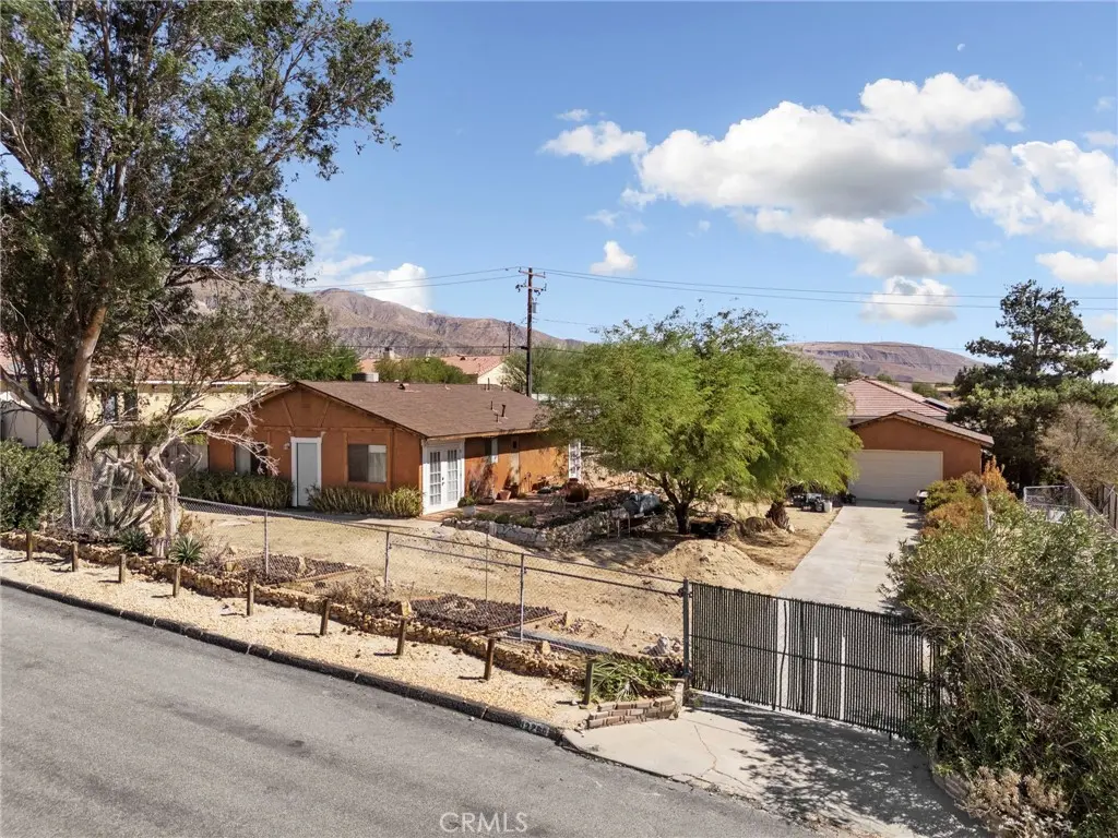12760 Danbury Street, Whitewater, CA — listing photo 1