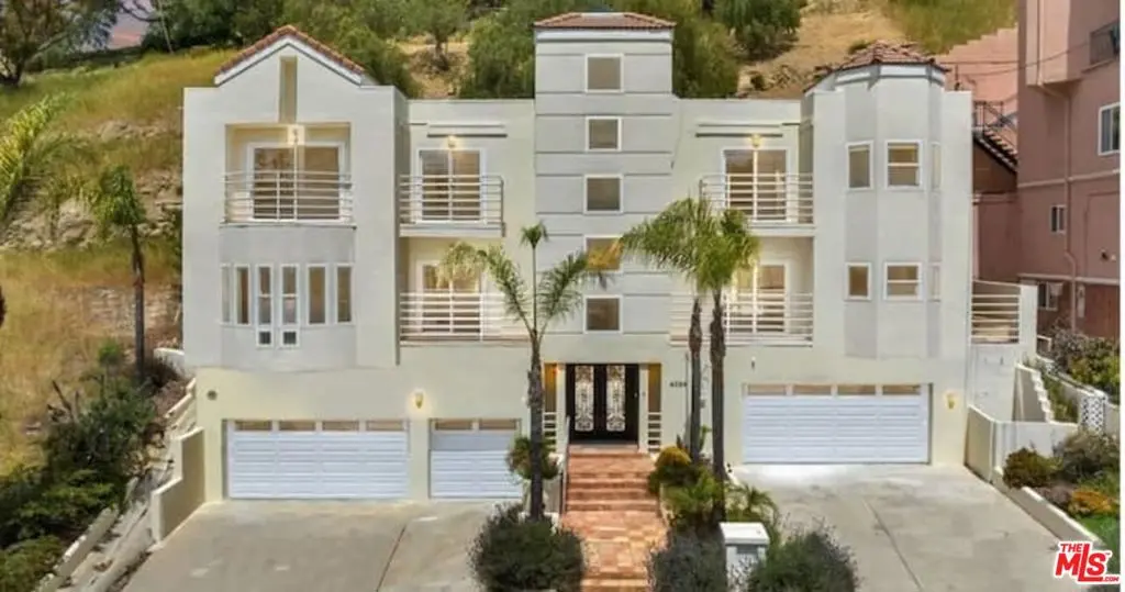4324 Saltillo Street, Woodland Hills, CA — listing photo 1